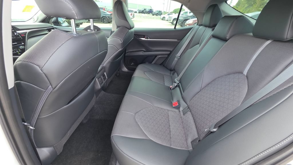 Used 2023 Toyota Camry XSE w/ Navigation Package FWD image 13