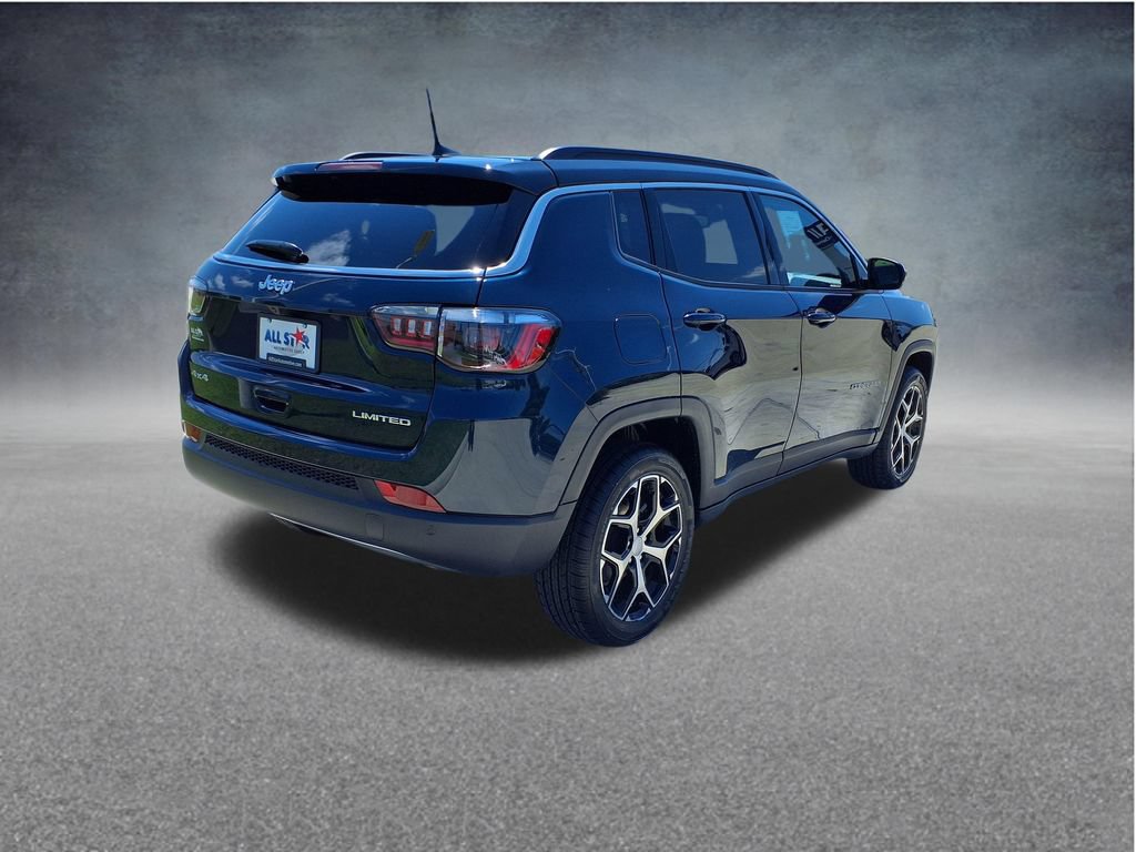 Used 2024 Jeep Compass Limited AWD/4WD image 9