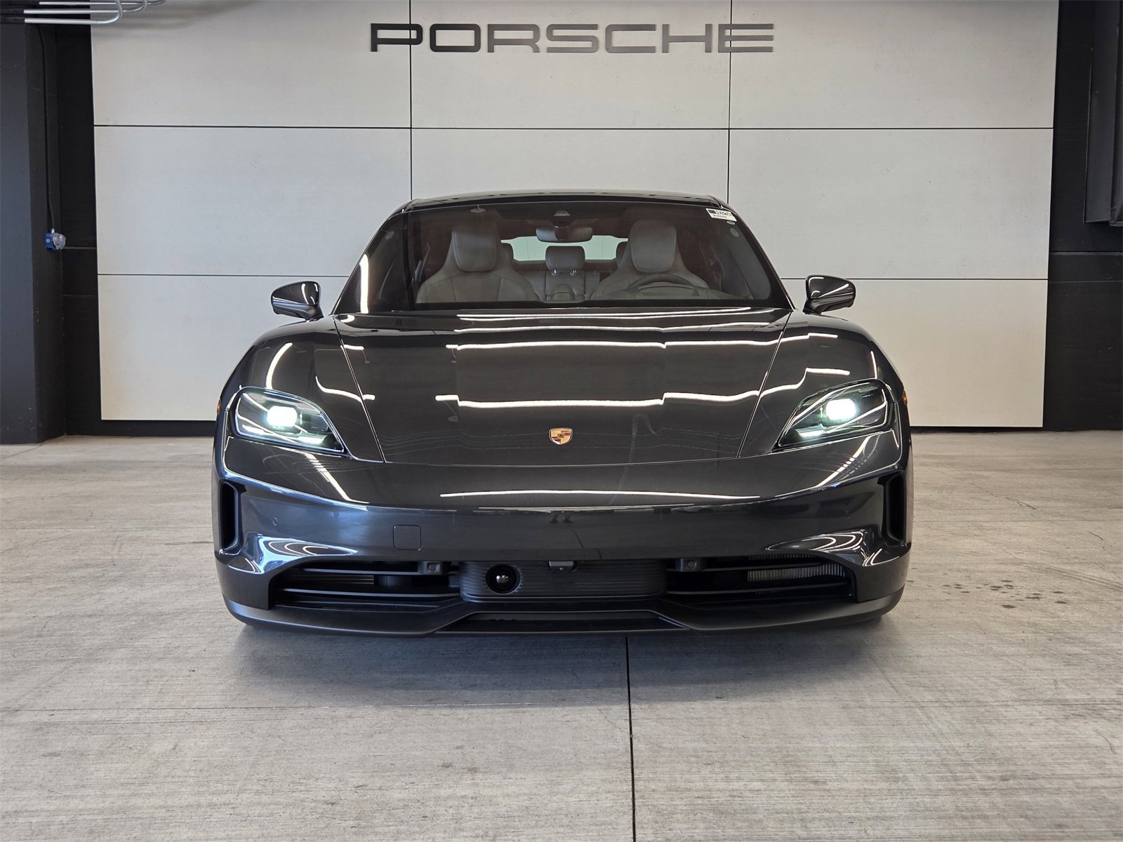 New 2026 Porsche Taycan image 24