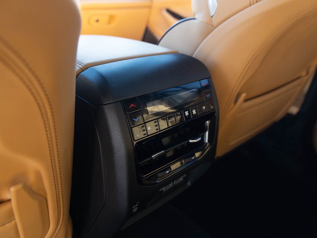 Used 2022 Jeep Grand Cherokee Summit image 18