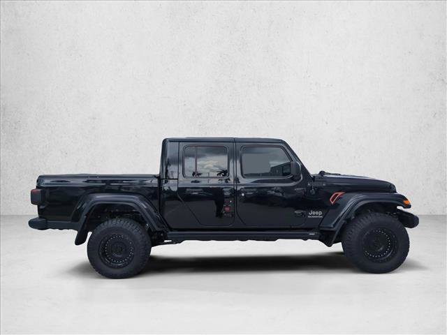 Used 2020 Jeep Gladiator Overland AWD/4WD image 4