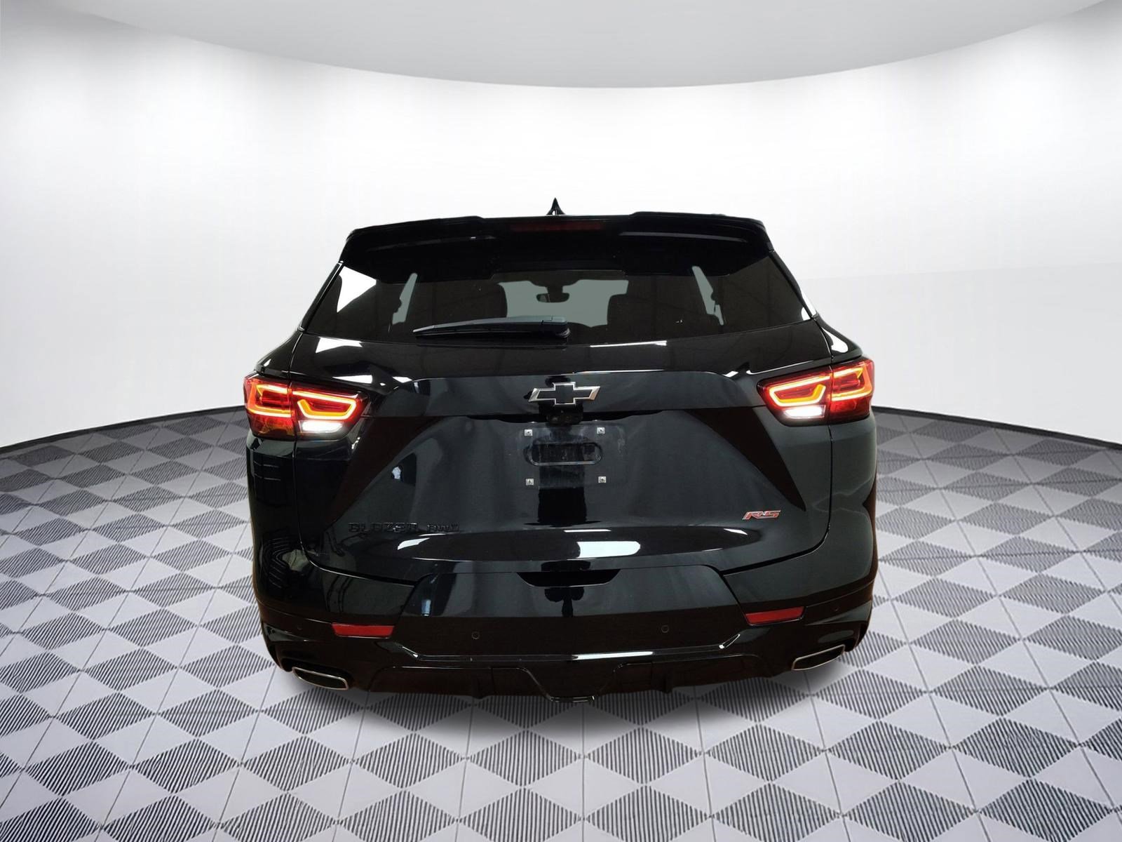 Used 2024 Chevrolet Blazer RS w/ Driver Confidence II Package image 9