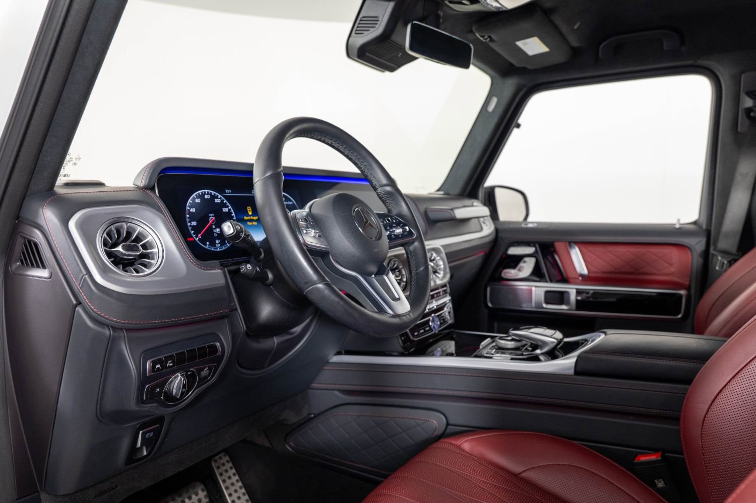 Used 2023 Mercedes-Benz G 550 image 14