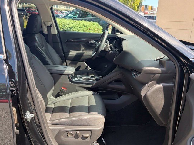 Used 2021 Buick Envision Essence AWD/4WD image 29