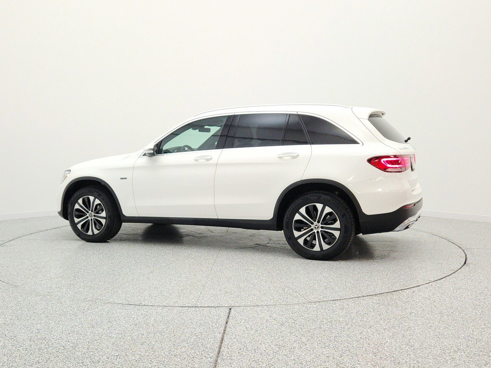 Used 2020 Mercedes-Benz GLC 350e 4MATIC image 8