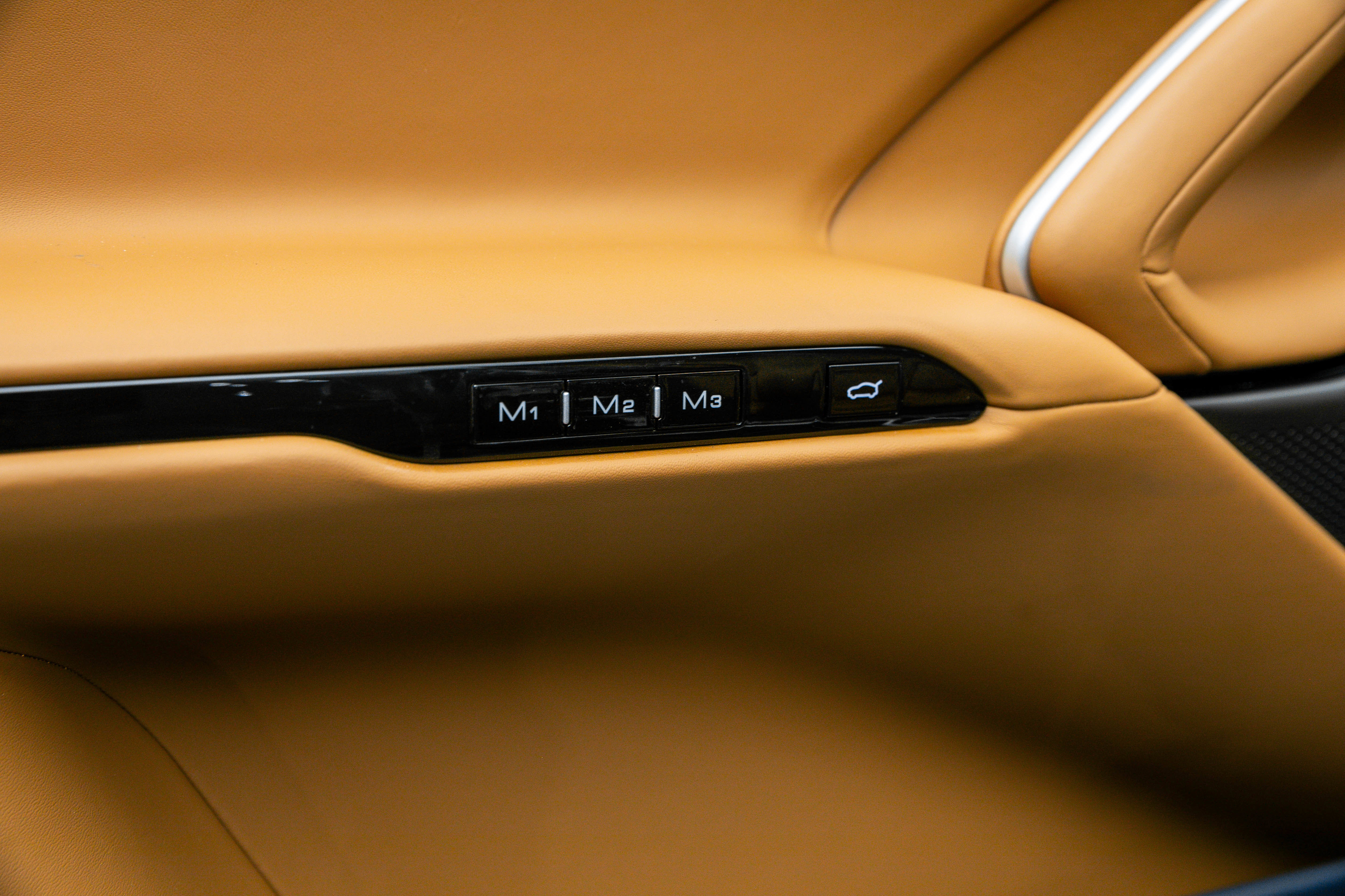 Certified 2024 Ferrari Purosangue image 14