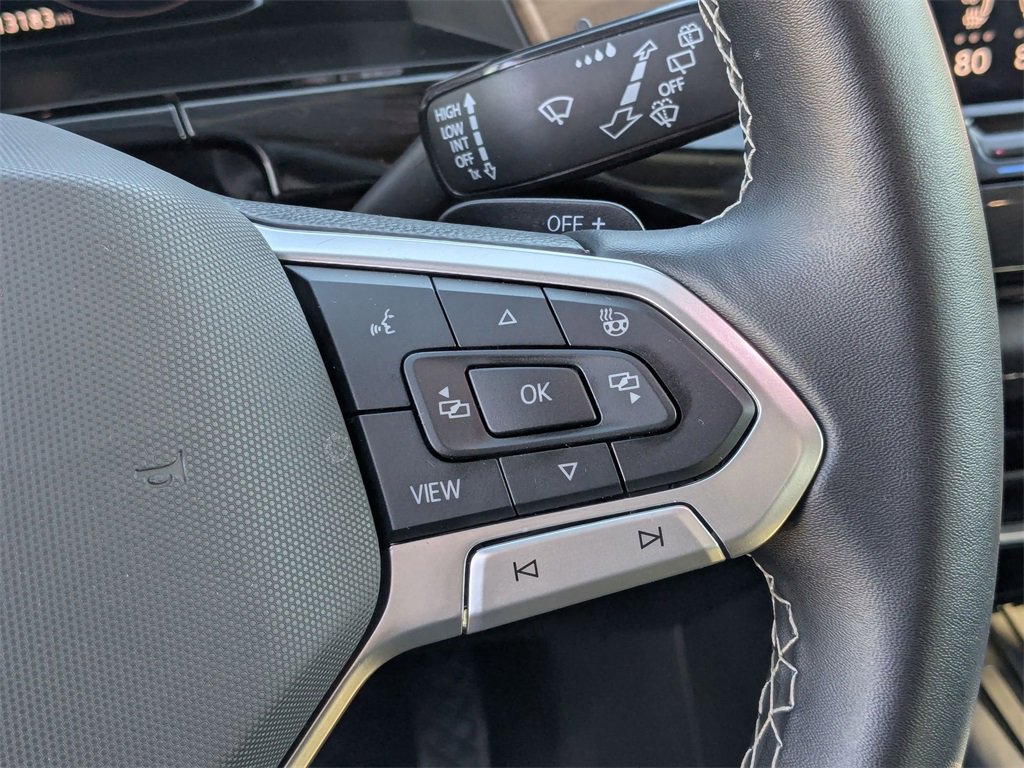 Used 2025 Volkswagen Atlas SE image 20