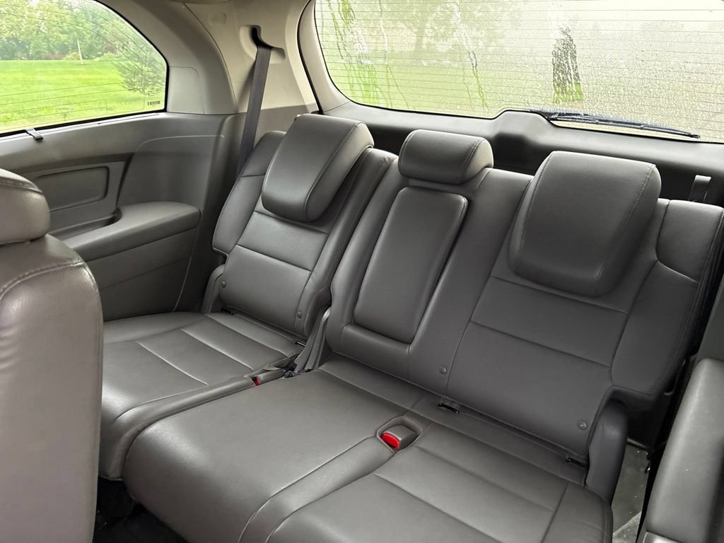 Used 2016 Honda Odyssey Touring Elite image 14