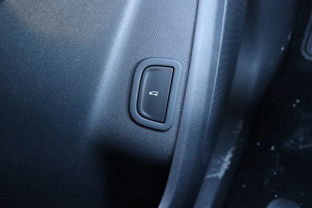 New 2026 Chevrolet Traverse LT w/ Driver Confidence Package image 17