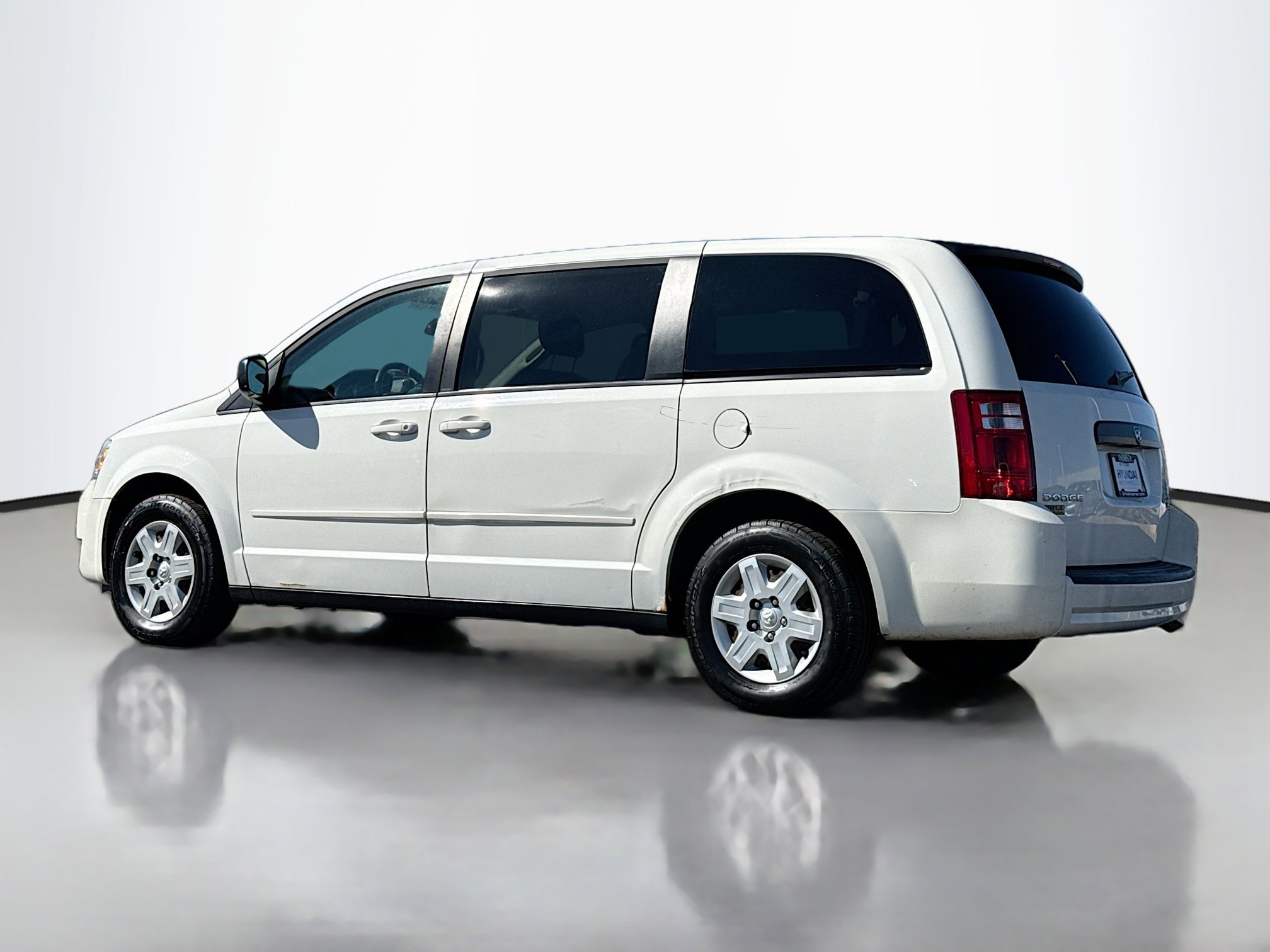 Used 2009 Dodge Grand Caravan SE w/ Climate Group image 13