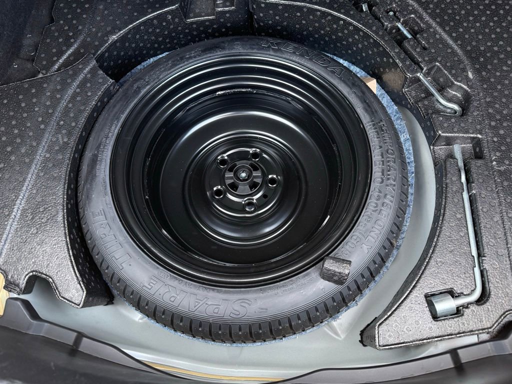 Used 2024 MAZDA MAZDA3 s image 26