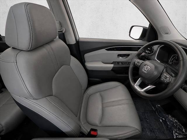 Certified 2024 Honda Pilot Touring image 20