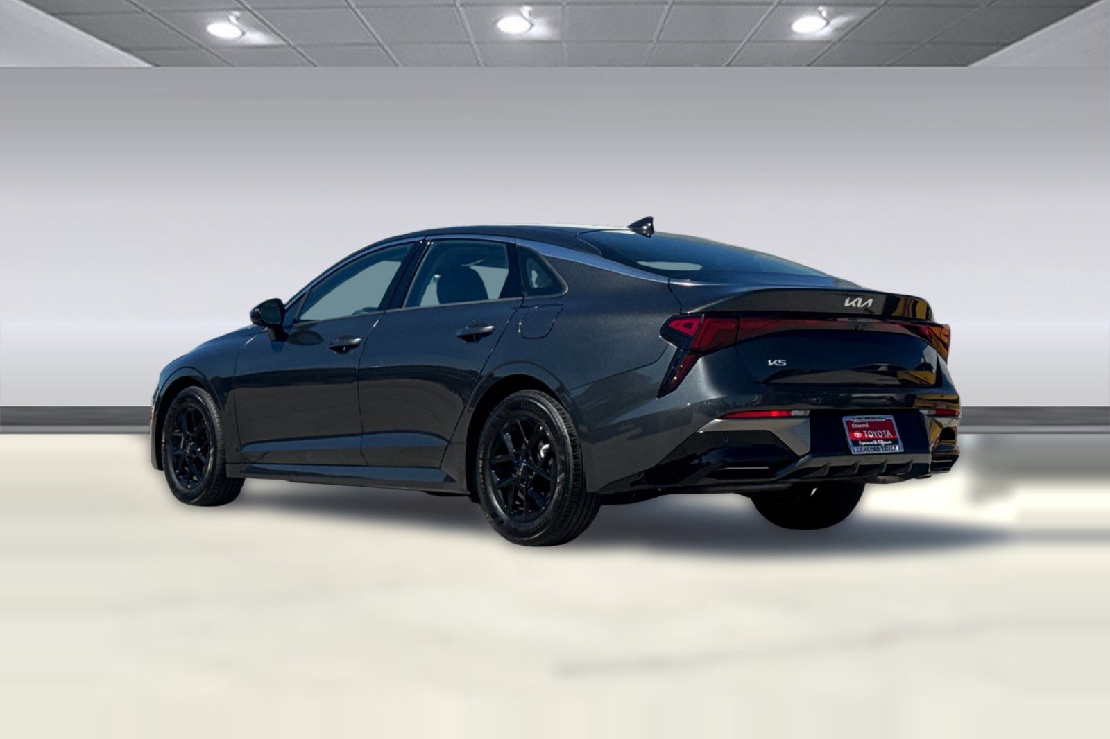 Used 2025 Kia K5 LXS image 7