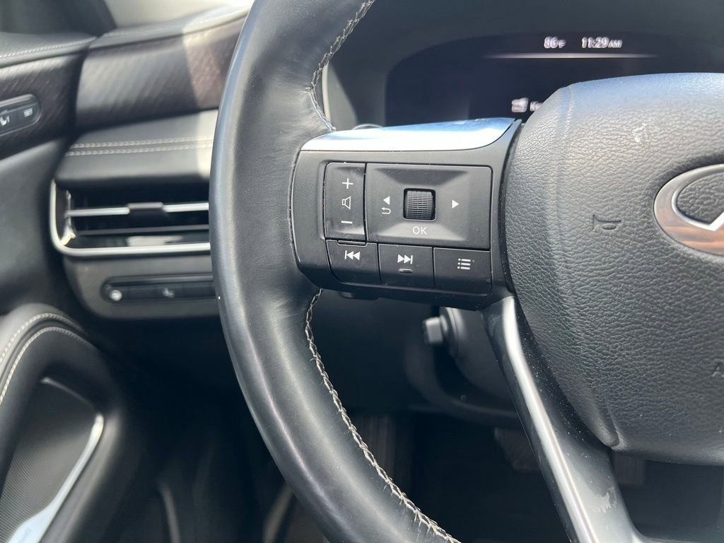 Used 2023 INFINITI QX60 Sensory w/ Vision Package AWD/4WD image 13