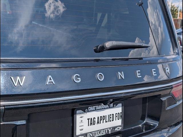 Used 2024 Jeep Wagoneer L Series II w/ Flexible Seating Group image 23
