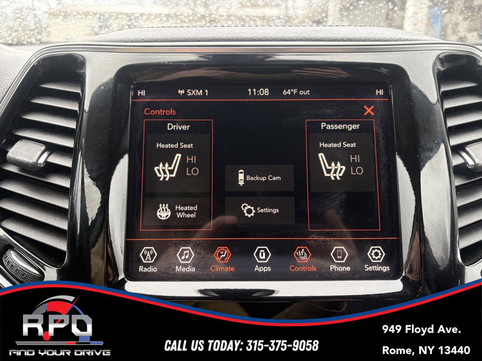 Used 2019 Jeep Cherokee Limited AWD/4WD image 23