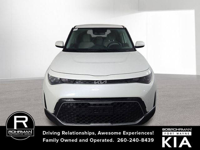 Certified 2025 Kia Soul LX image 3