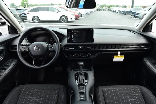 New 2027 Honda HR-V LX image 7