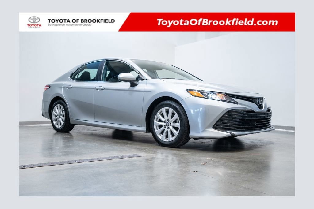 Used 2019 Toyota Camry LE FWD video 1