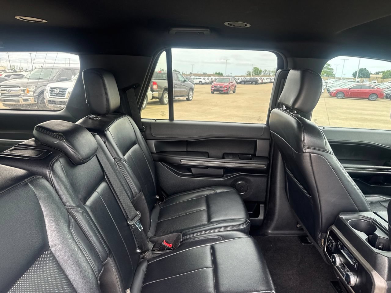 Used 2019 Ford Expedition XLT w/ Equipment Group 201A RWD image 33