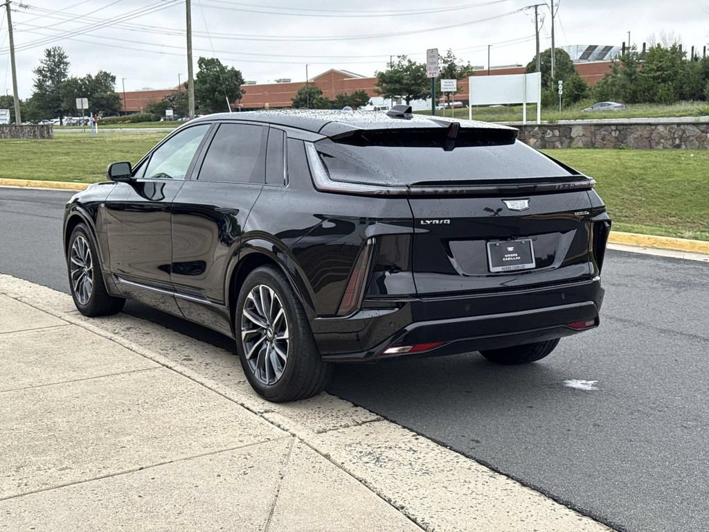 Certified 2024 Cadillac Lyriq Sport AWD/4WD image 23