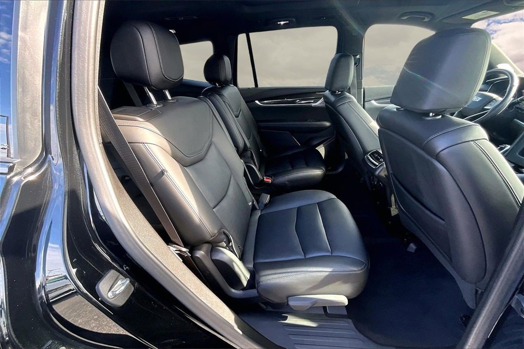 Certified 2022 Cadillac XT6 Sport w/ Technology Package image 24