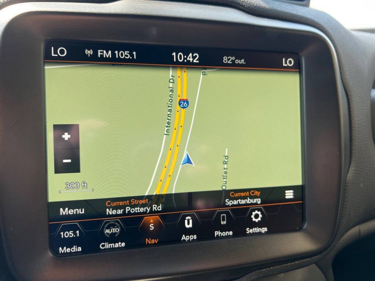 Used 2022 Jeep Renegade Altitude image 24