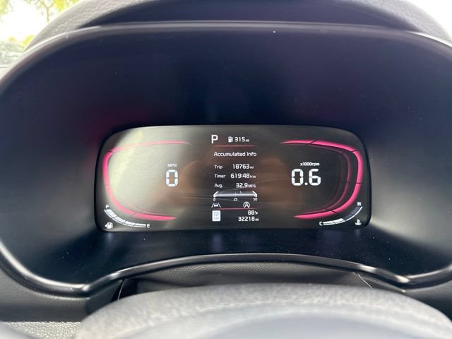 Used 2025 Kia Soul FWD image 33