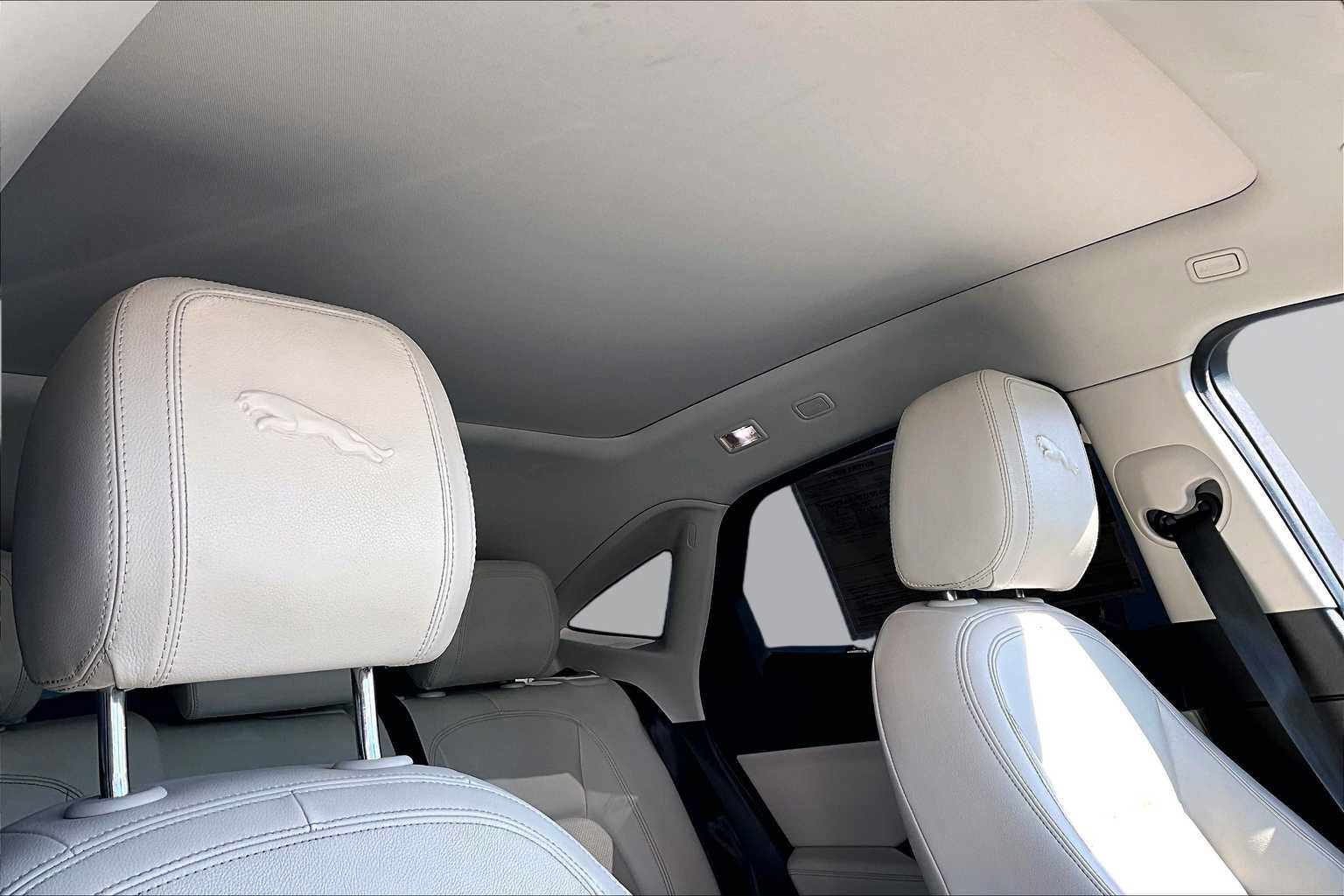 Used 2022 Jaguar E-PACE SE AWD/4WD image 14