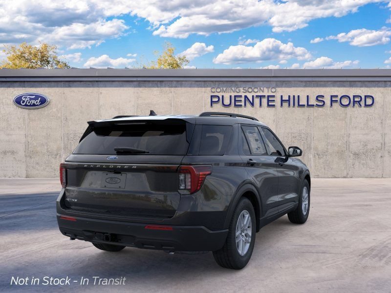 New 2026 Ford Explorer Active RWD image 8