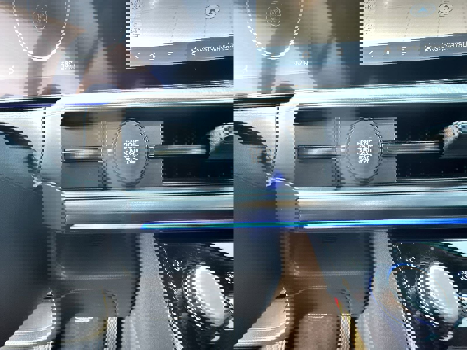 Used 2025 Hyundai Santa Fe Calligraphy image 17