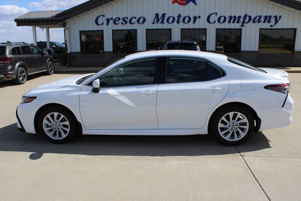 Used 2024 Toyota Camry SE FWD image 8