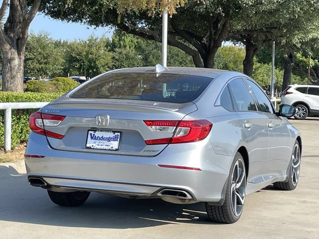 Used 2018 Honda Accord Sport image 4
