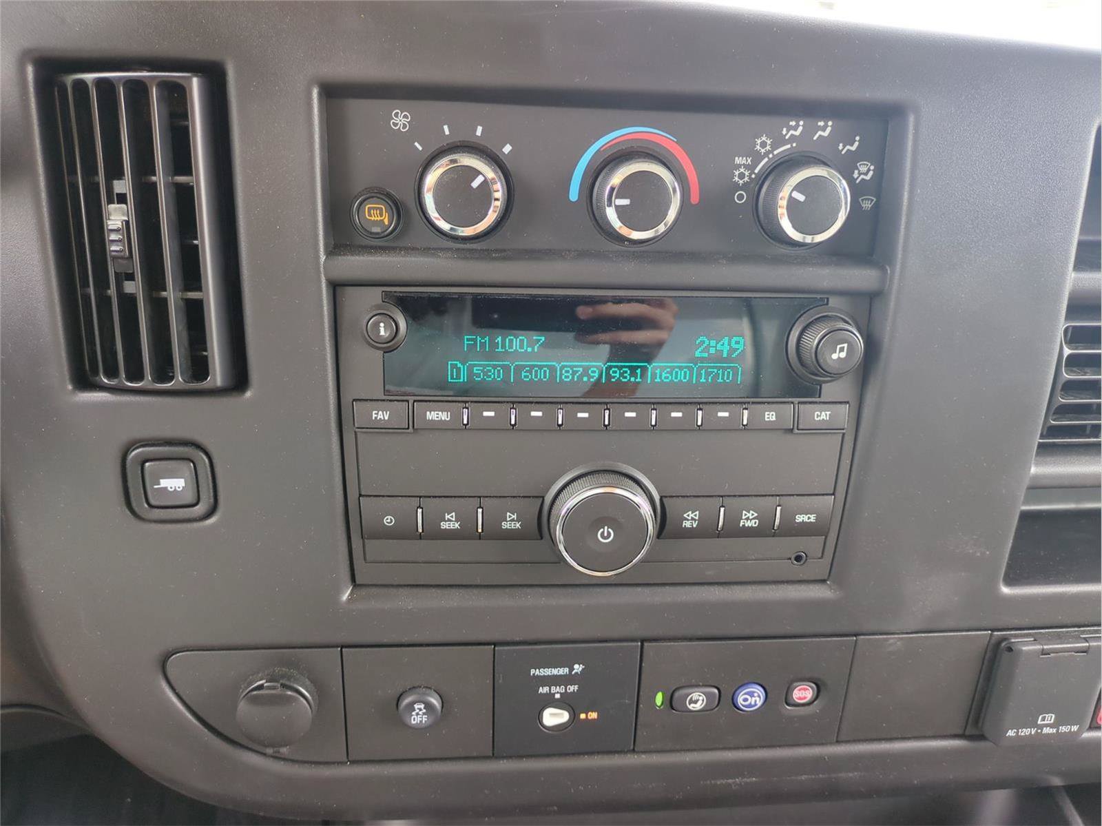 New 2026 Chevrolet Express 3500 w/ Power Convenience Package RWD image 22