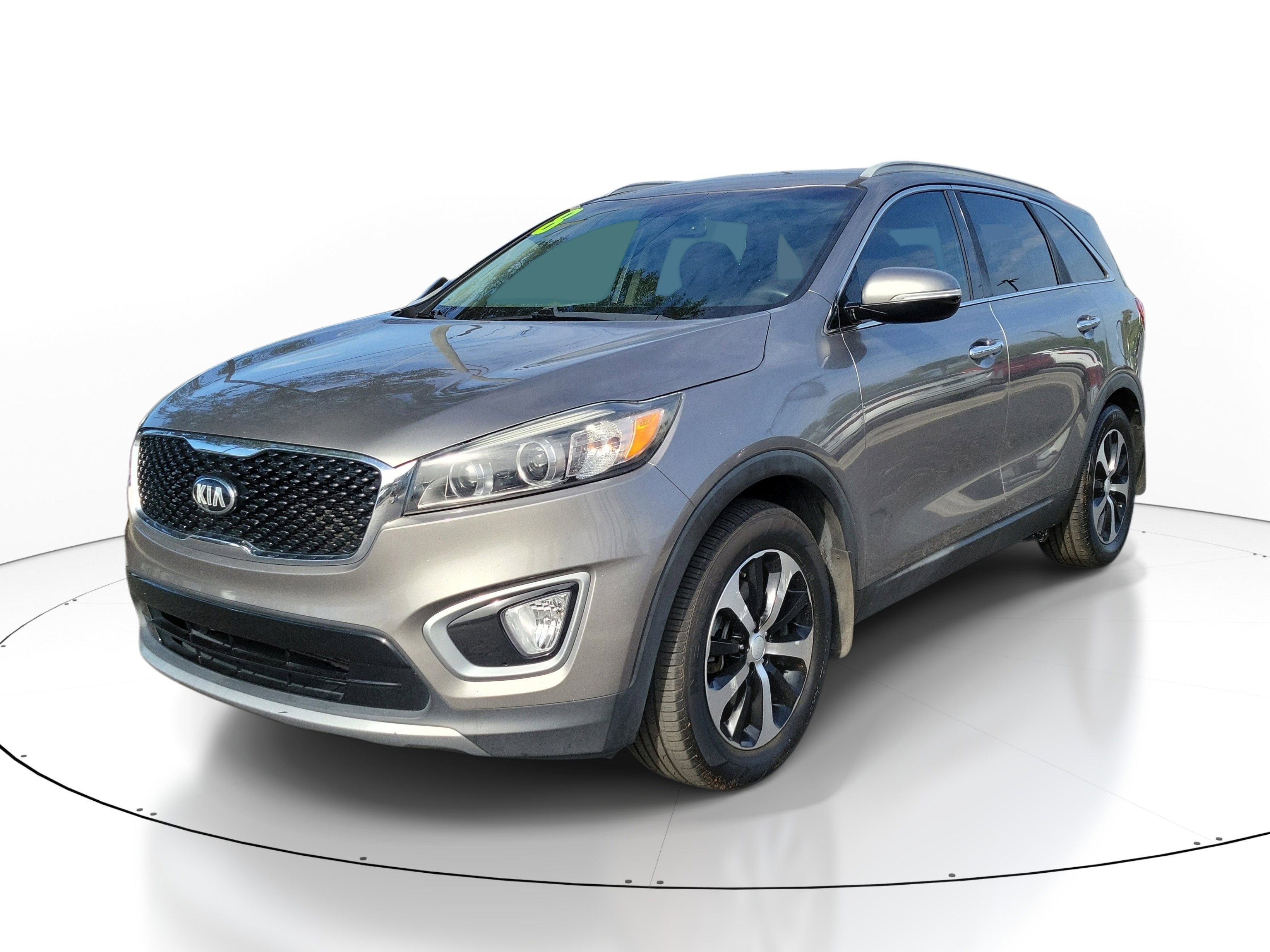 Used 2018 Kia Sorento EX image 3