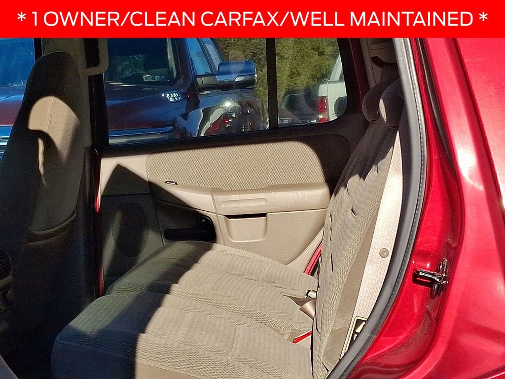 Used 2002 Ford Explorer XLT image 10