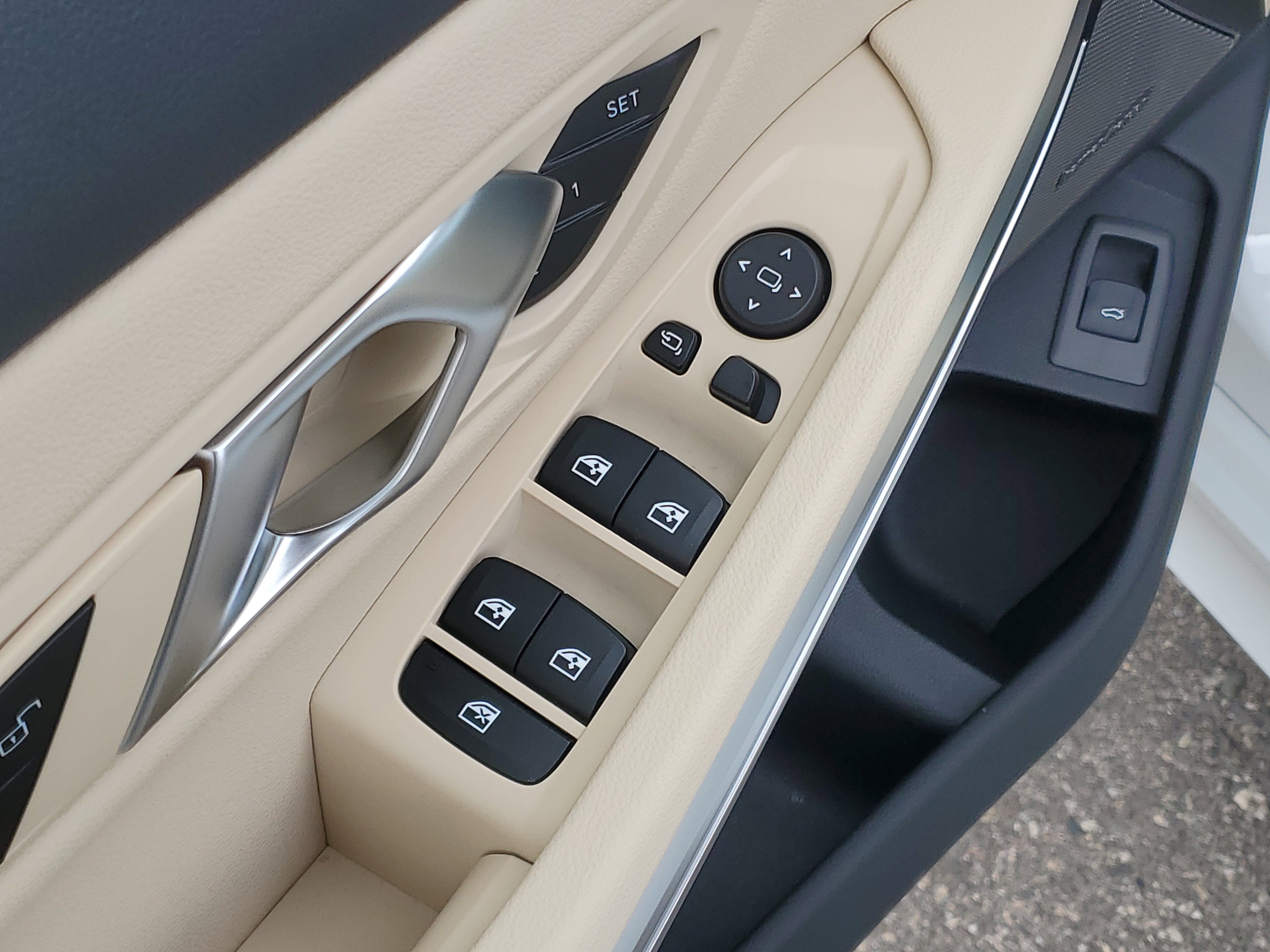 New 2026 BMW 330i xDrive Sedan w/ Premium Package image 6