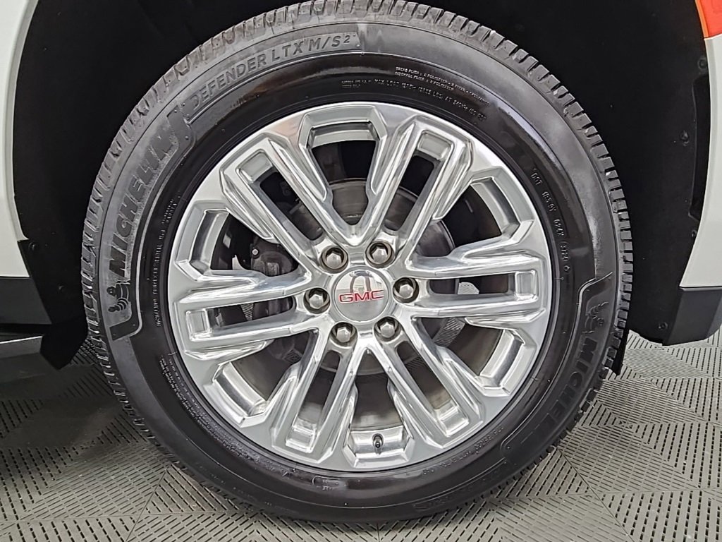 Used 2021 GMC Yukon XL SLT w/ SLT Premium Package image 54
