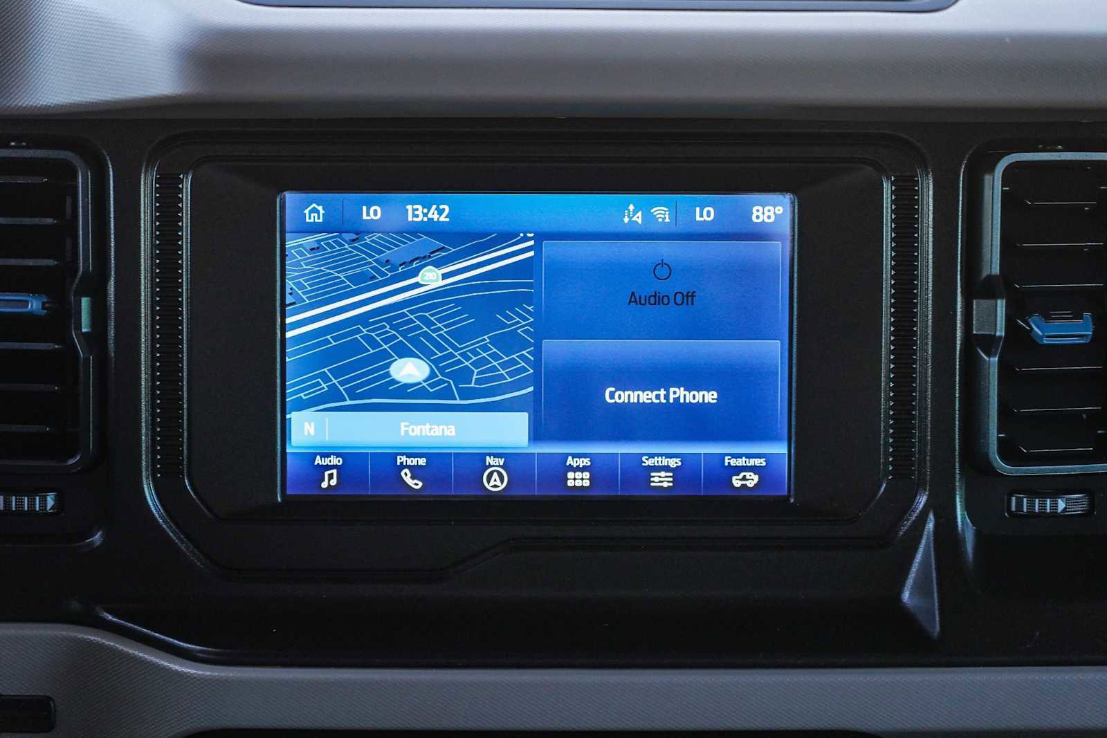 Used 2022 Ford Bronco Wildtrak image 14