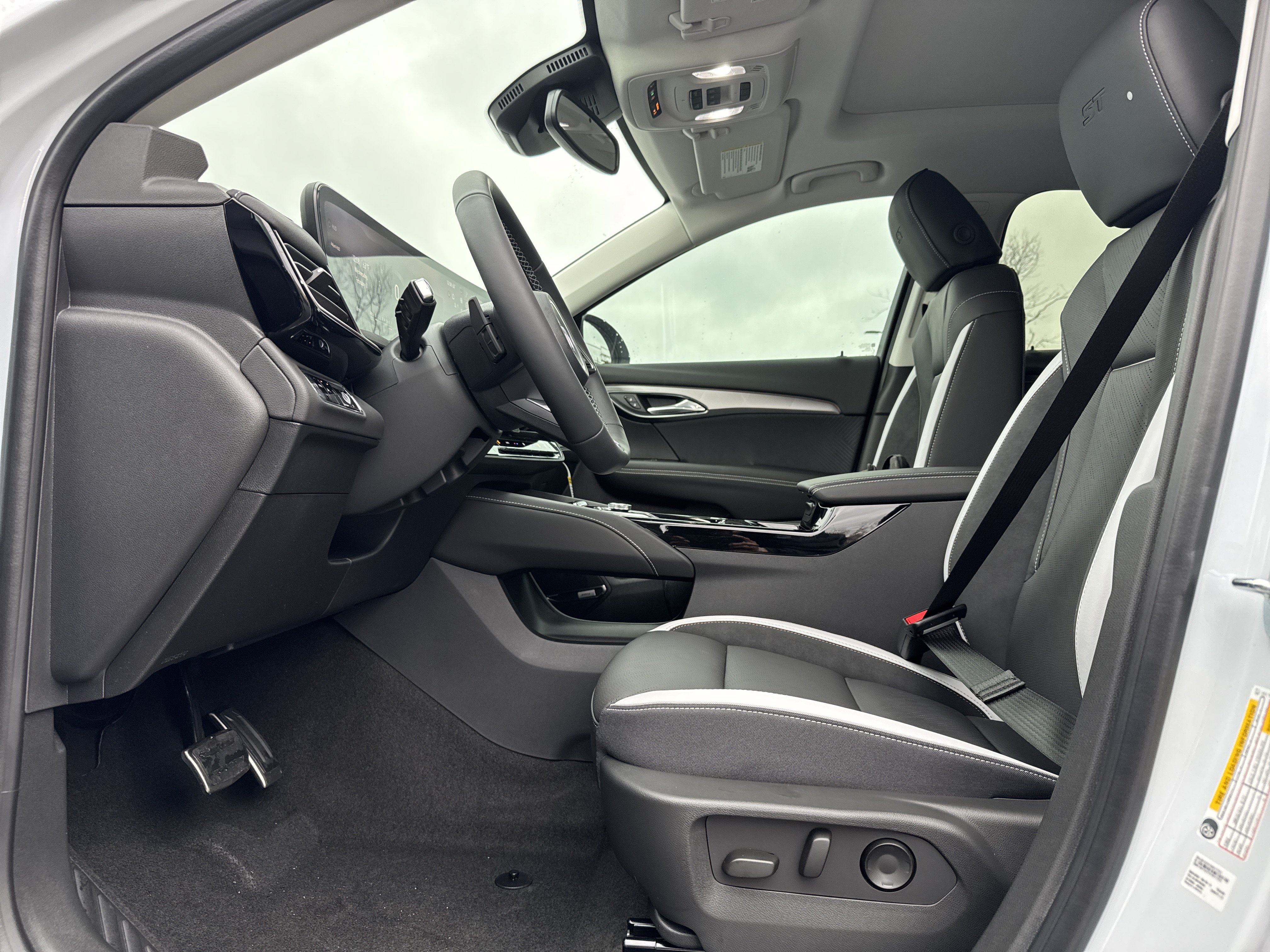New 2026 Buick Envision Sport Touring AWD/4WD image 16