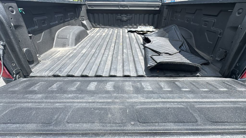 Used 2020 Chevrolet Silverado 2500 LT w/ Convenience Package AWD/4WD image 15