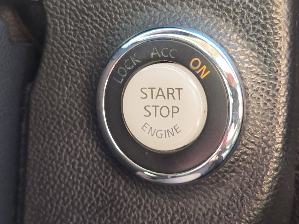 Used 2011 INFINITI G37 Journey w/ Premium Pkg image 12