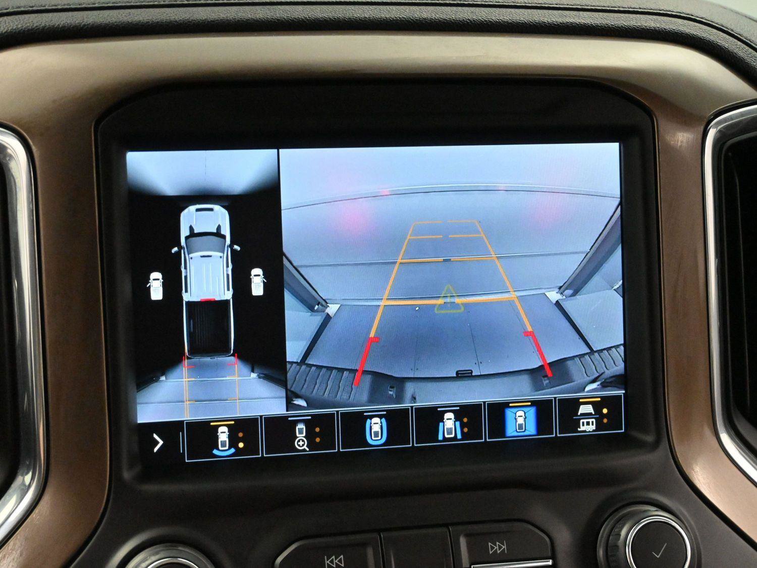 Used 2022 Chevrolet Silverado 2500 High Country w/ LPO, Dark Essentials Package image 20