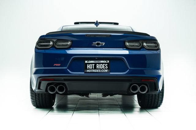 Used 2021 Chevrolet Camaro LT w/ RS Package RWD image 16