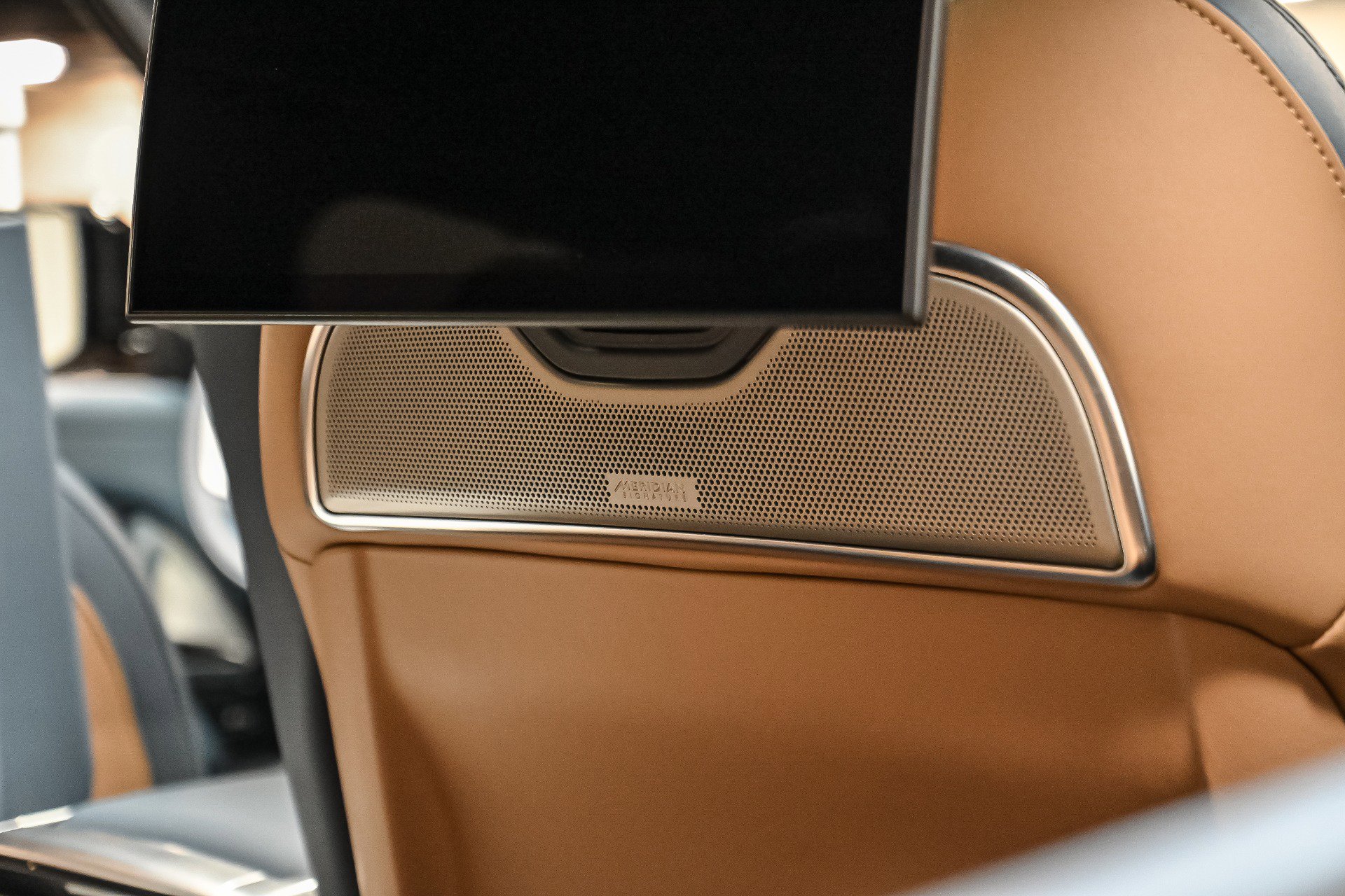 Used 2023 Land Rover Range Rover LWB SV Autobiography image 53