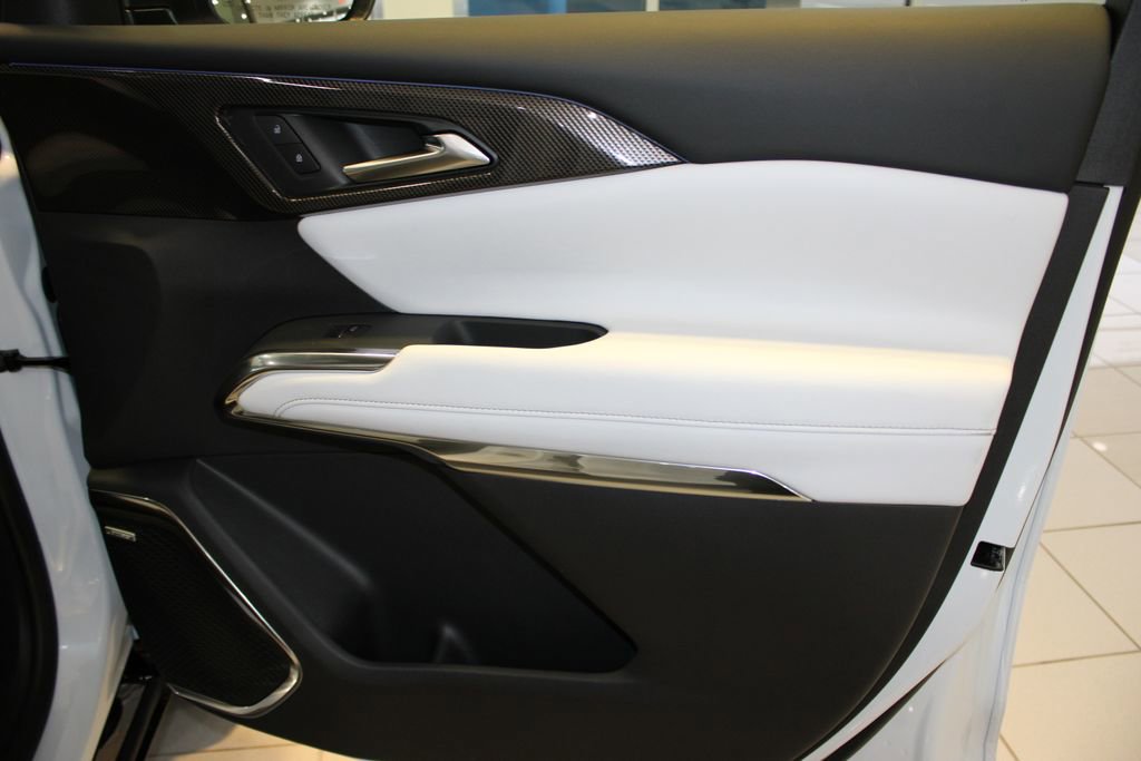 New 2026 Chevrolet Traverse High Country w/ LPO, Floor Liner Package image 21