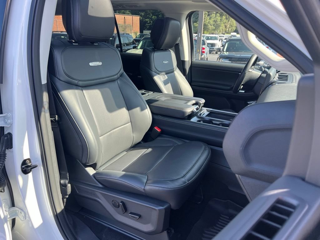 New 2026 Ford Expedition Max Platinum w/ Driver's Package AWD/4WD image 26