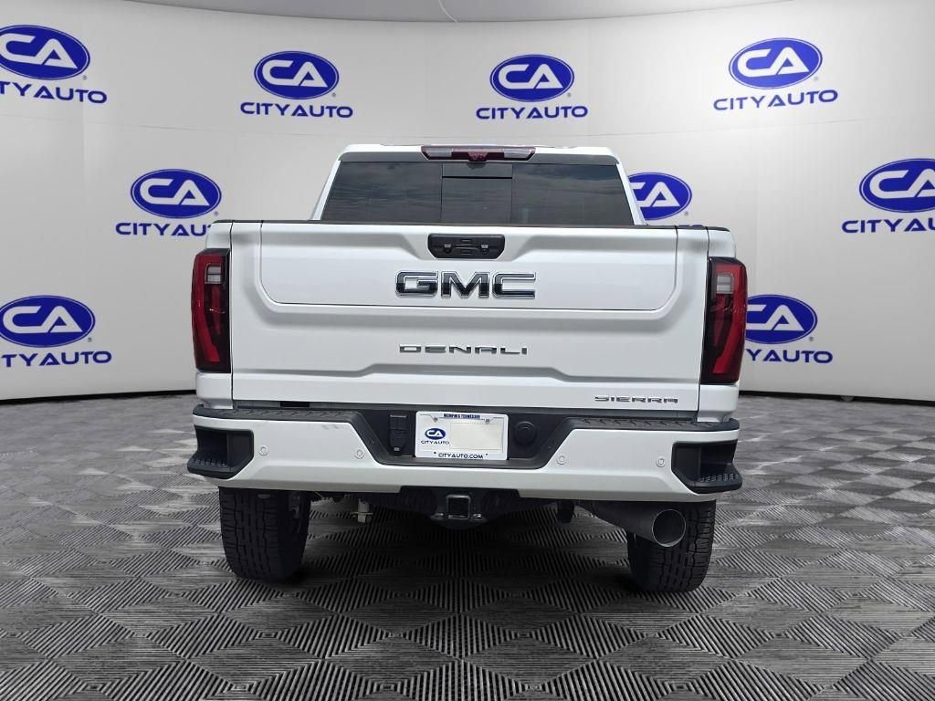 Used 2025 GMC Sierra 2500 Denali Ultimate w/ Snow Plow Prep/Camper Package image 6