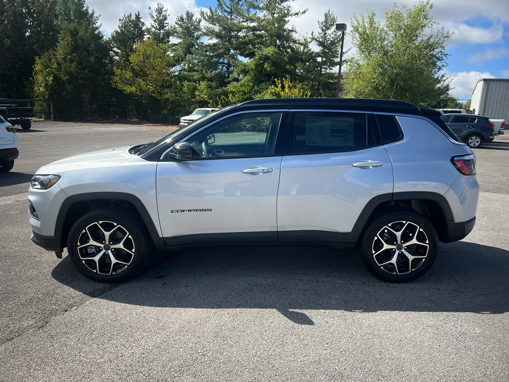 New 2026 Jeep Compass Limited image 8