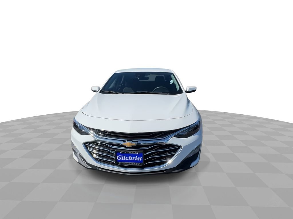 Used 2024 Chevrolet Malibu LT FWD image 3